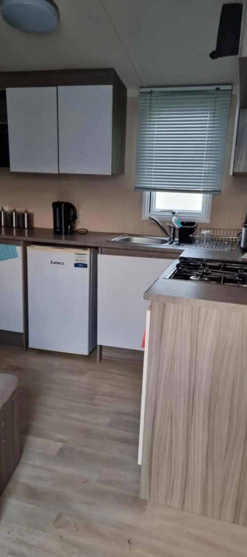Lido Beach Caravan Престатин Экстерьер фото