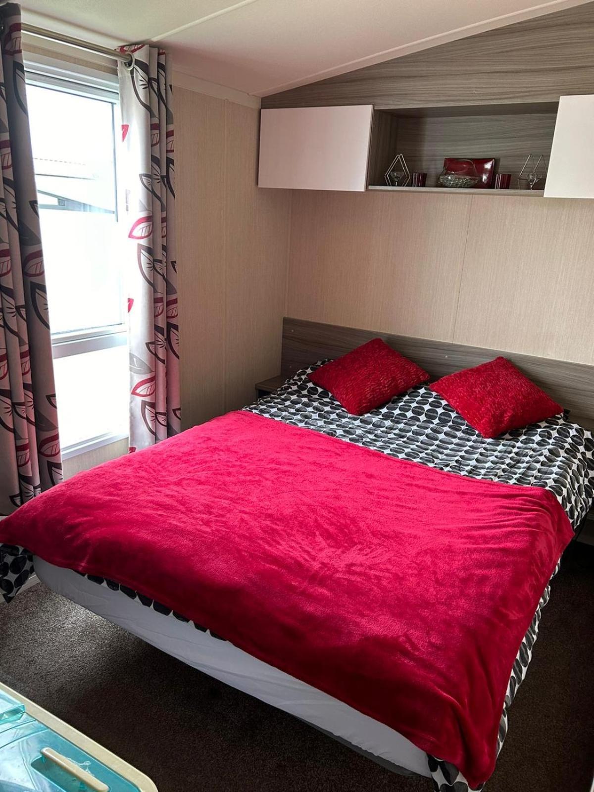 Lido Beach Caravan Престатин Экстерьер фото